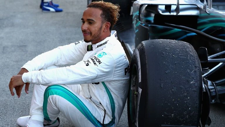 Lewis Hamilton kimdir, nereli, kaç yaşında? Formula 1 yarış pilotu Lewis Hamilton serveti ne kadar?